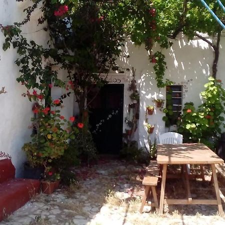 Es Barranco Guest House Ферериес Екстериор снимка