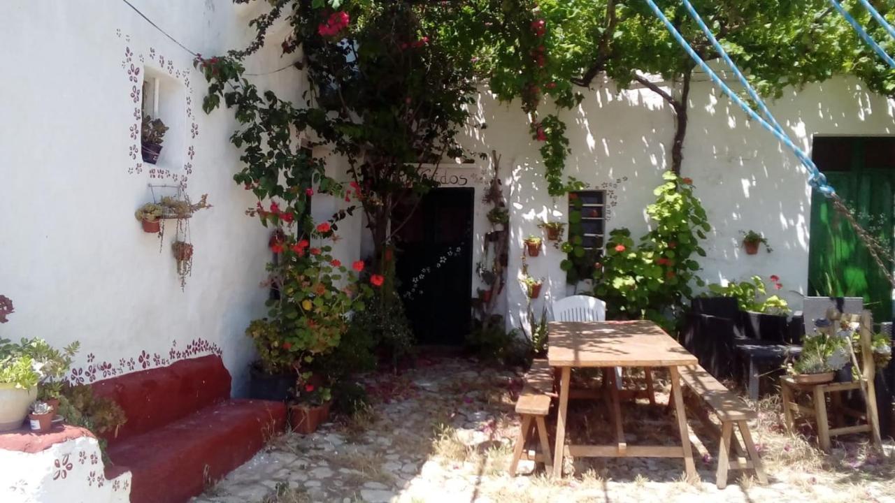 Es Barranco Guest House Ферериес Екстериор снимка