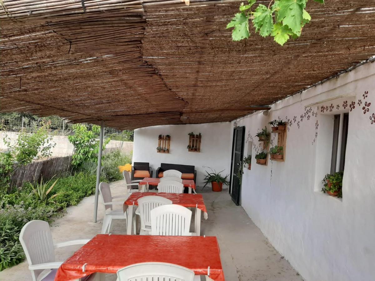Es Barranco Guest House Ферериес Екстериор снимка