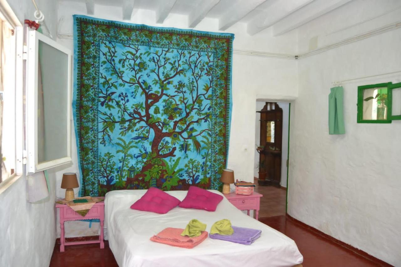 Es Barranco Guest House Ферериес Екстериор снимка