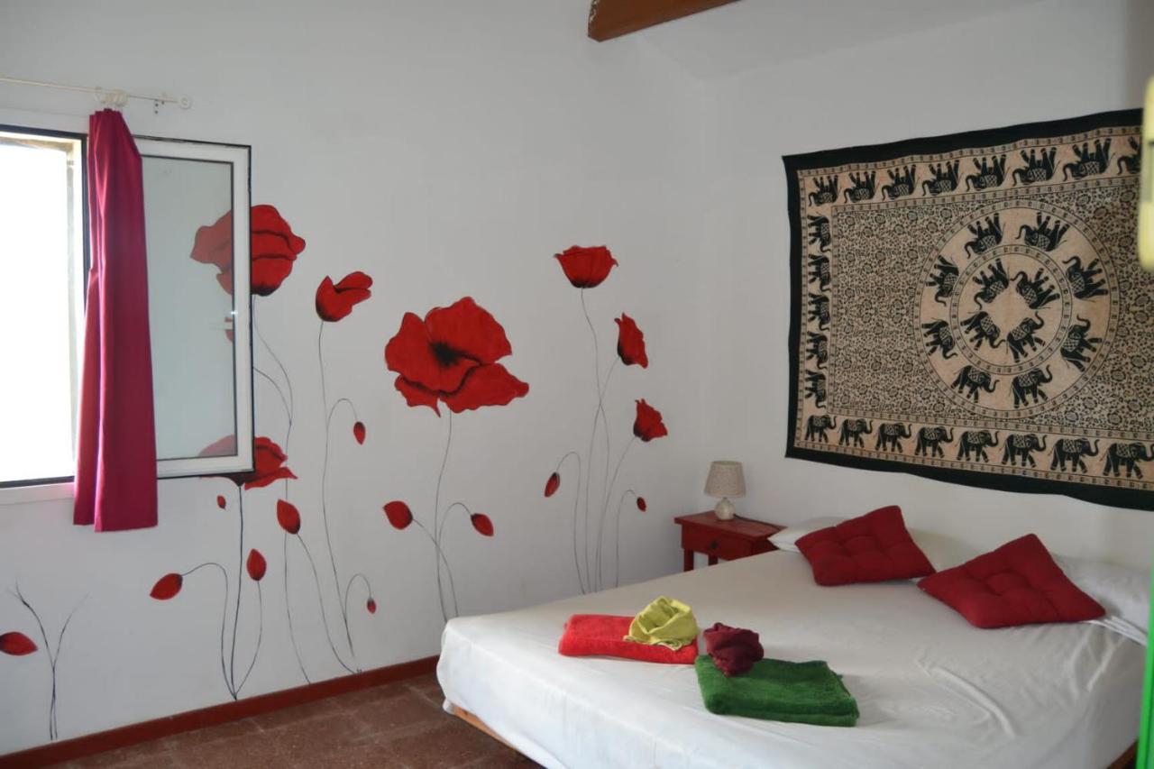 Es Barranco Guest House Ферериес Екстериор снимка