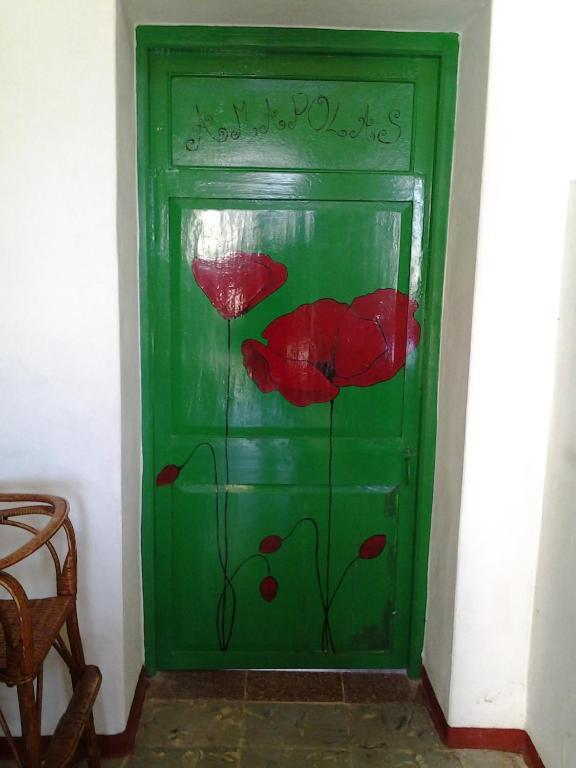 Es Barranco Guest House Ферериес Стая снимка