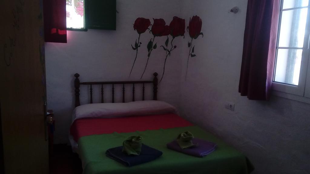 Es Barranco Guest House Ферериес Екстериор снимка