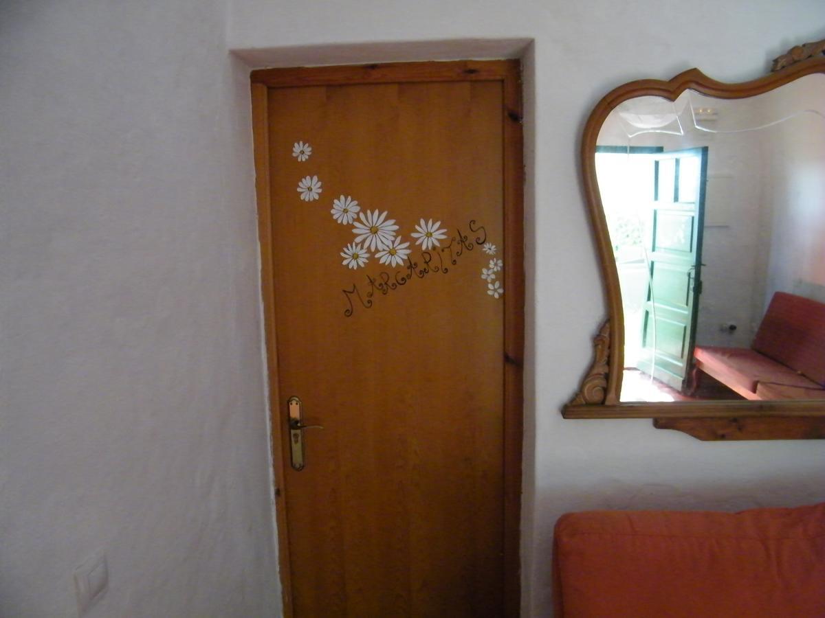 Es Barranco Guest House Ферериес Екстериор снимка