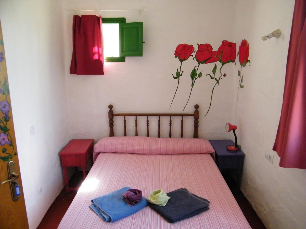 Es Barranco Guest House Ферериес Екстериор снимка
